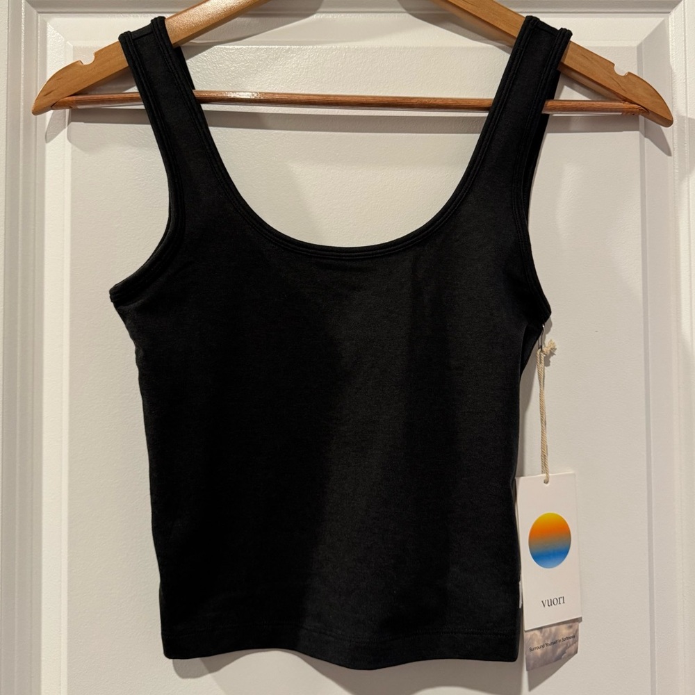 Vuori Halo Essential Tank Women's DreamKnit™ Tank Black Heather XS - Picture 6 of 13